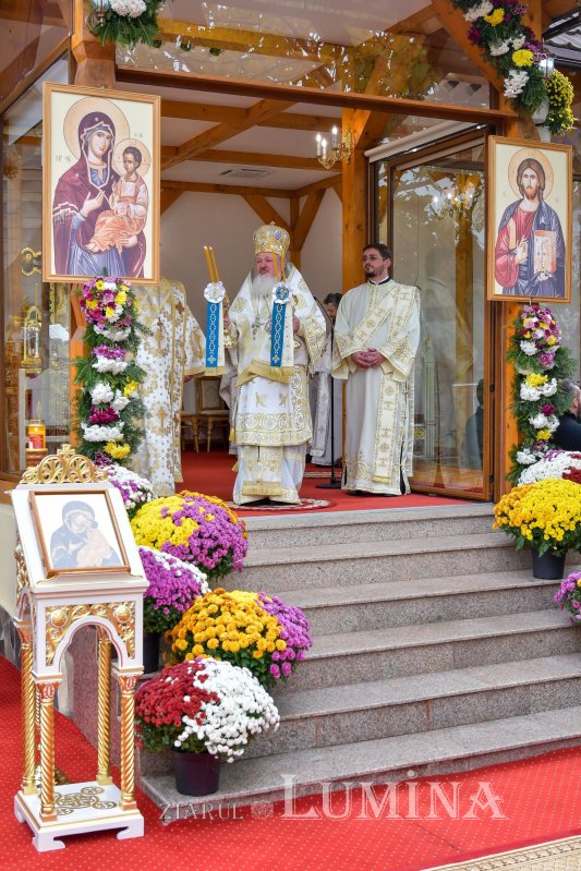 Un deceniu de slujire la Paraclisul Catedralei Mântuirii Neamului 192619
