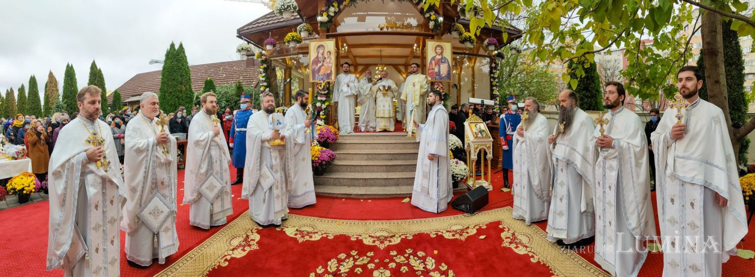 Un deceniu de slujire la Paraclisul Catedralei Mântuirii Neamului 192633