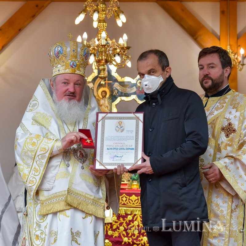 Un deceniu de slujire la Paraclisul Catedralei Mântuirii Neamului 192647