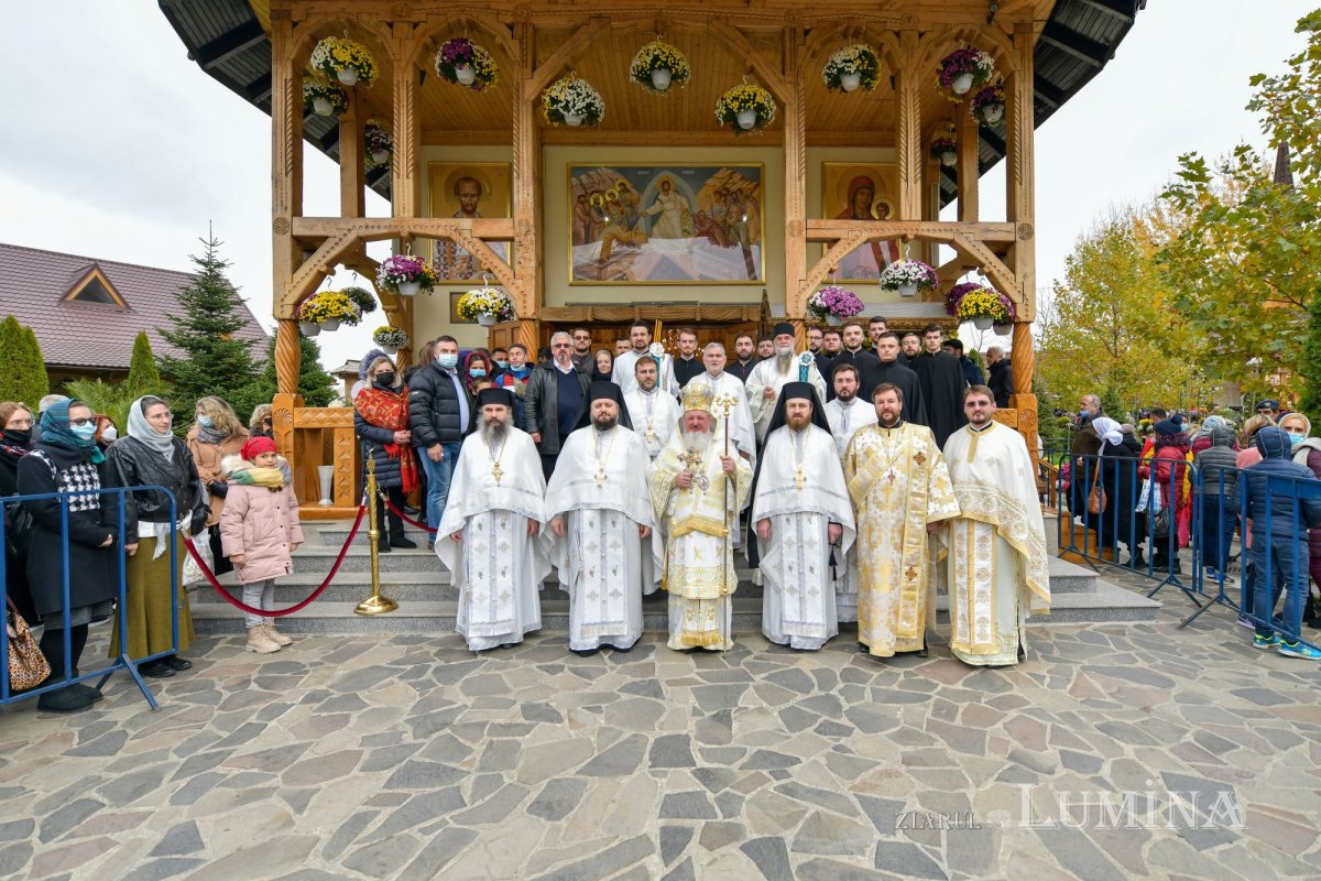 Un deceniu de slujire la Paraclisul Catedralei Mântuirii Neamului 192658