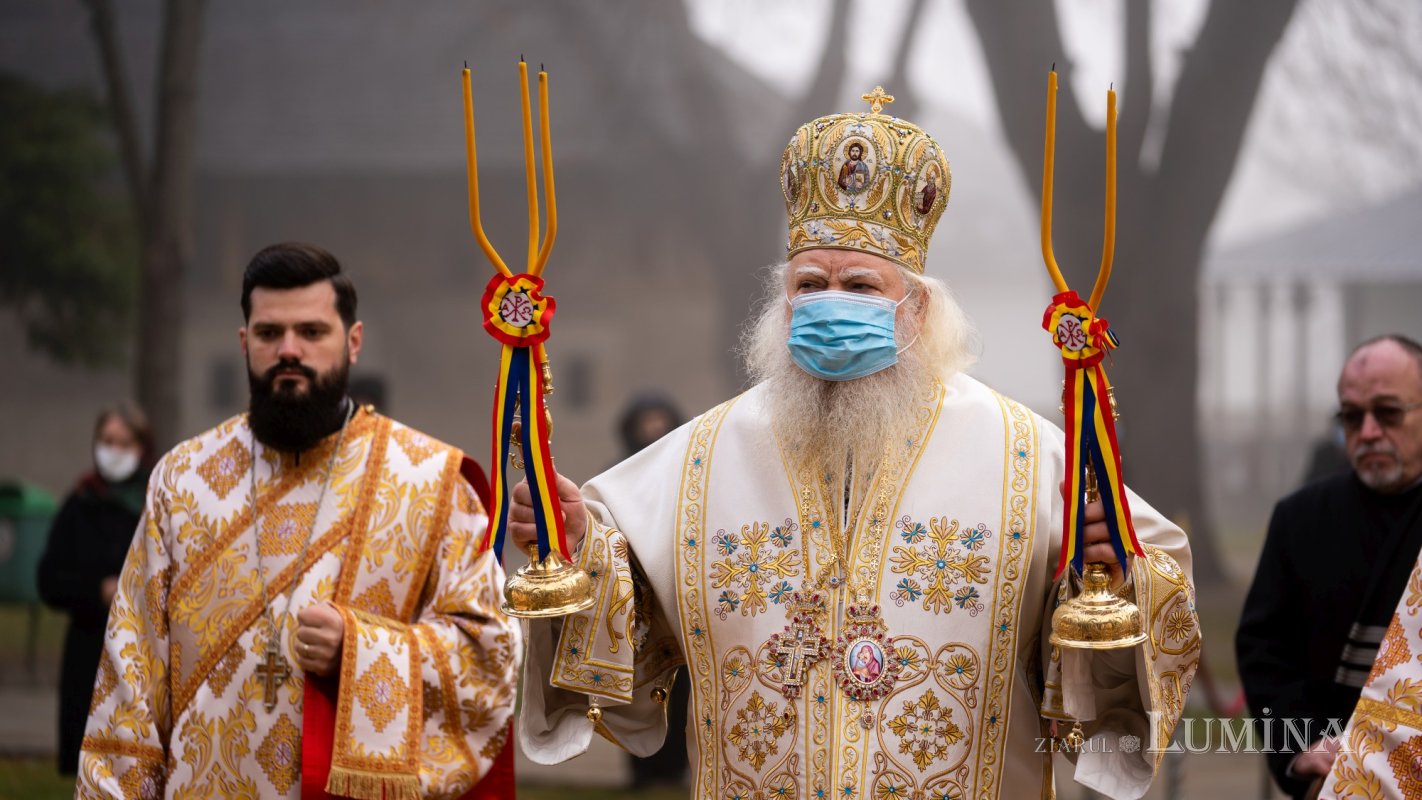 Slujire arhierească la Mănăstirea „Sfântul Ioan cel Nou” din Suceava 192678
