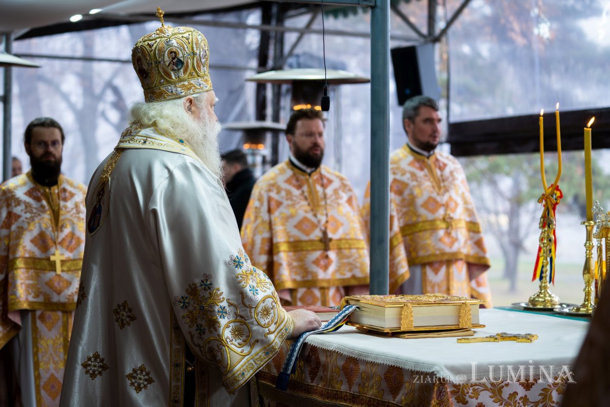 Slujire arhierească la Mănăstirea „Sfântul Ioan cel Nou” din Suceava 192682