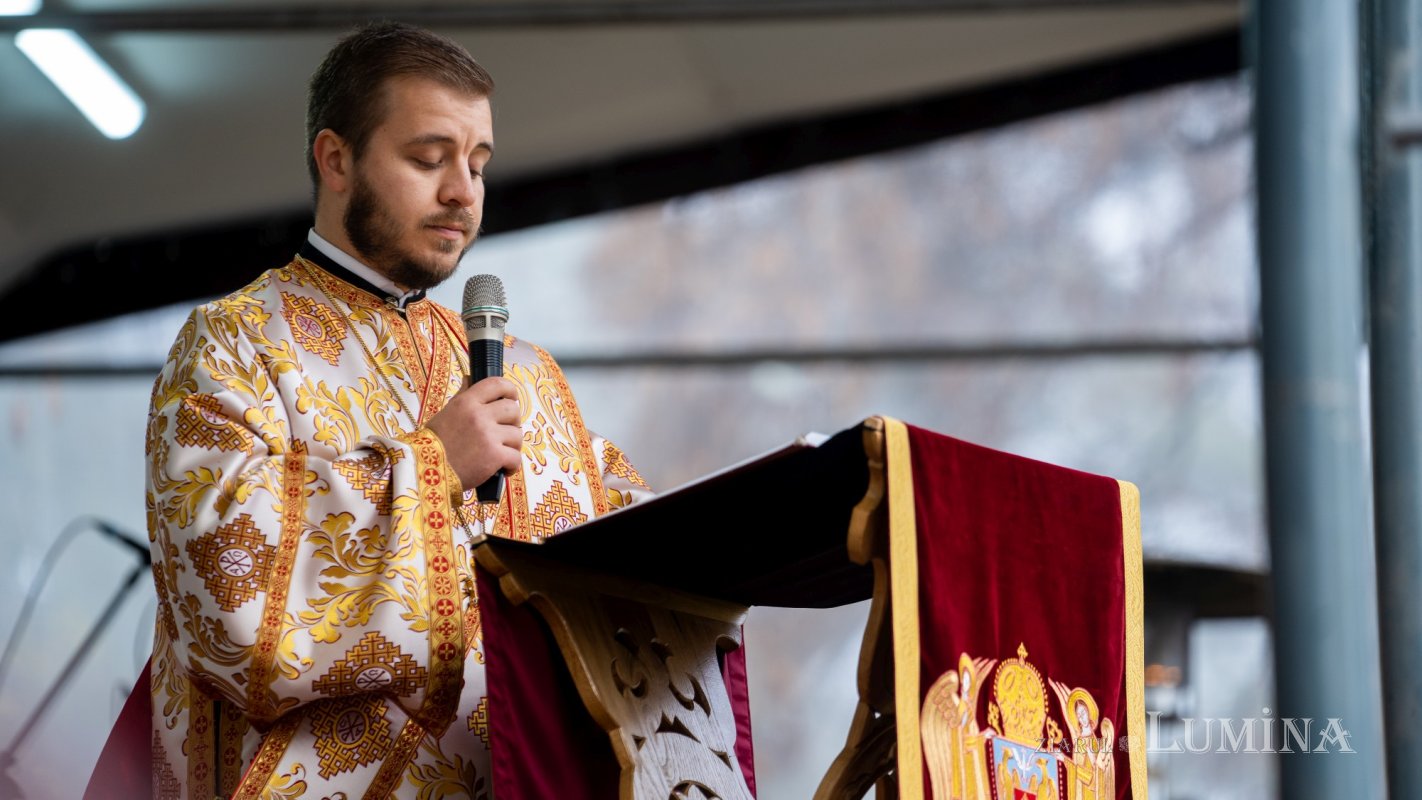 Slujire arhierească la Mănăstirea „Sfântul Ioan cel Nou” din Suceava 192684