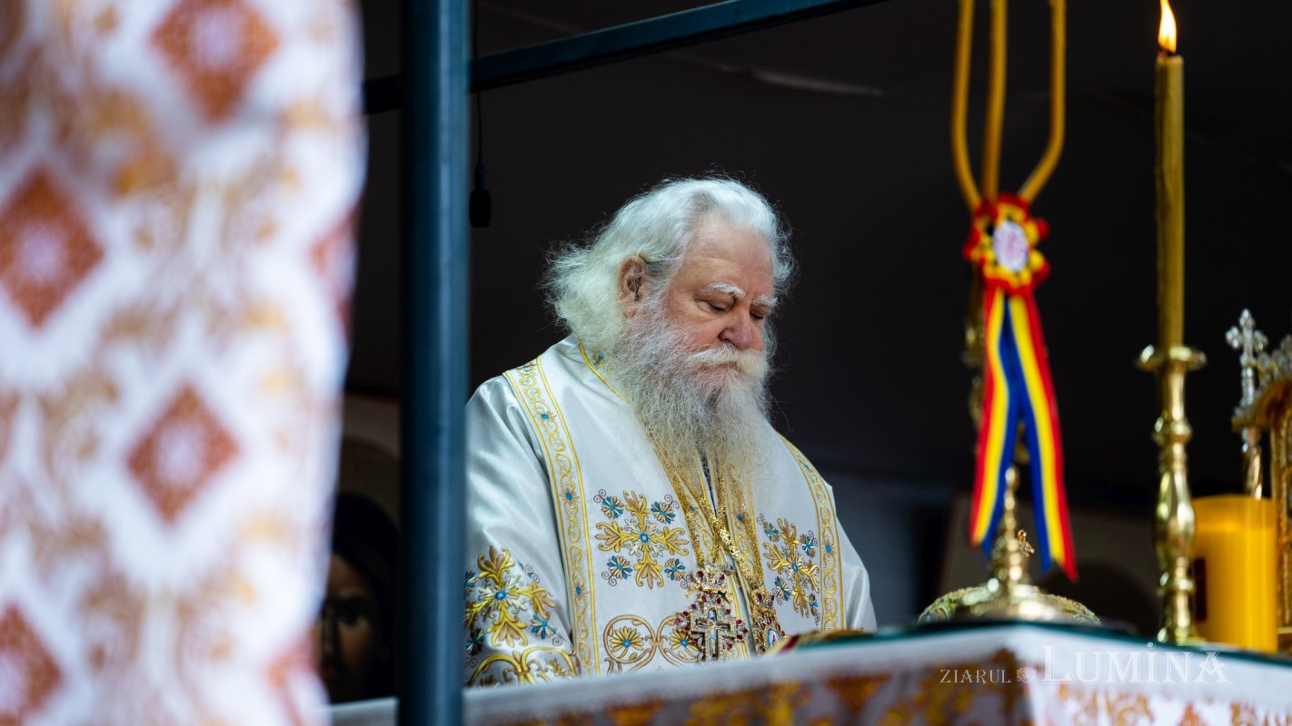 Slujire arhierească la Mănăstirea „Sfântul Ioan cel Nou” din Suceava 192688