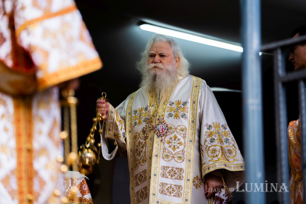 Slujire arhierească la Mănăstirea „Sfântul Ioan cel Nou” din Suceava 192691