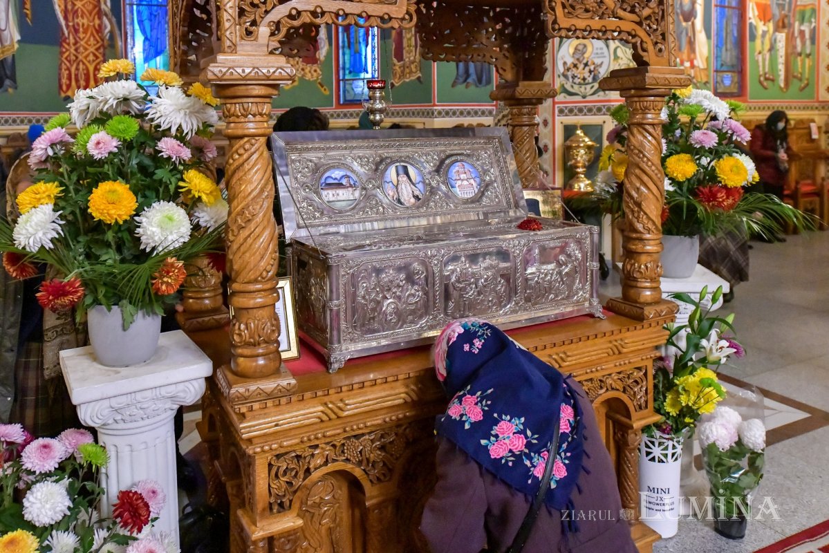 Sfântul Cuvios Paisie de la Neamţ cinstit în Capitală 192746