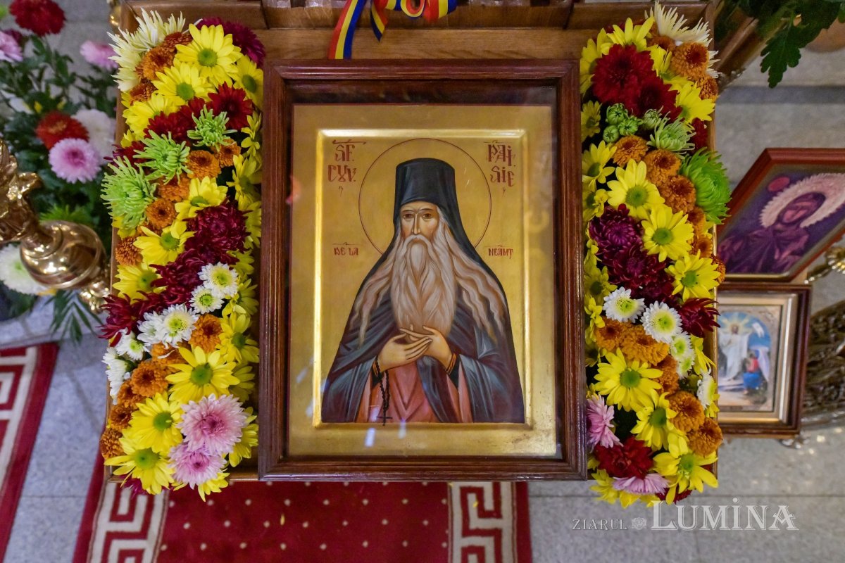 Sfântul Cuvios Paisie de la Neamţ cinstit în Capitală 192751