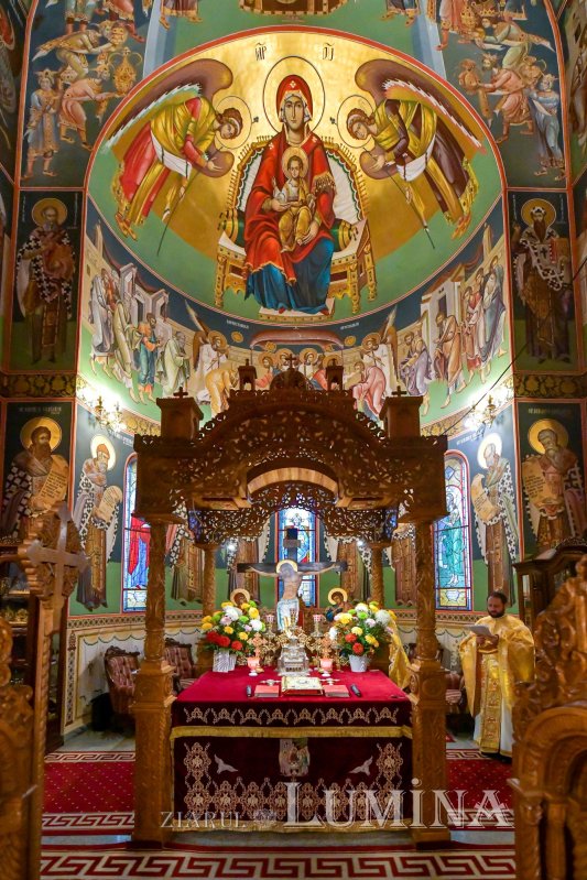 Sfântul Cuvios Paisie de la Neamţ cinstit în Capitală 192757