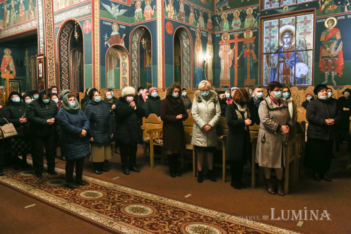 Credincioşii Parohiei Sibiu-Valea Aurie 2 şi-au primit noul paroh 192895