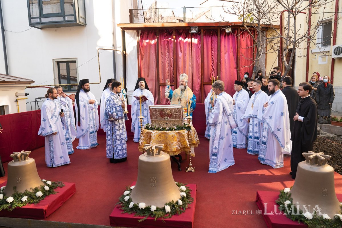 Zi de sărbătoare pentru Schitul Măgureanu din Capitală 193233
