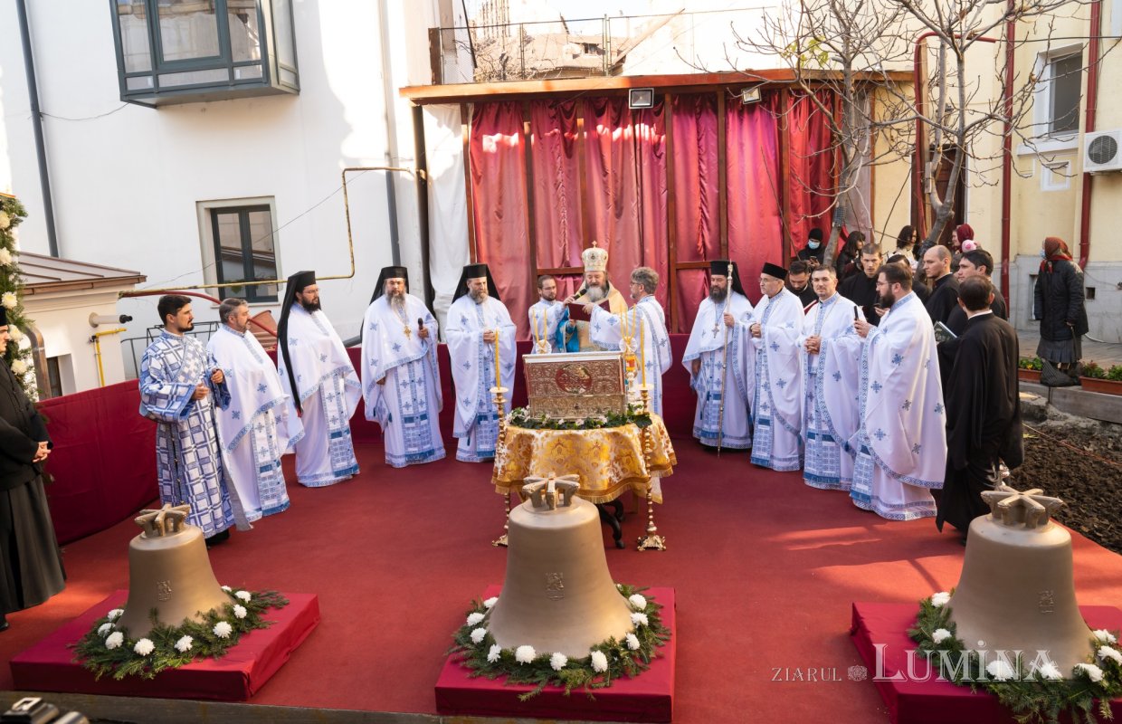 Zi de sărbătoare pentru Schitul Măgureanu din Capitală 193334