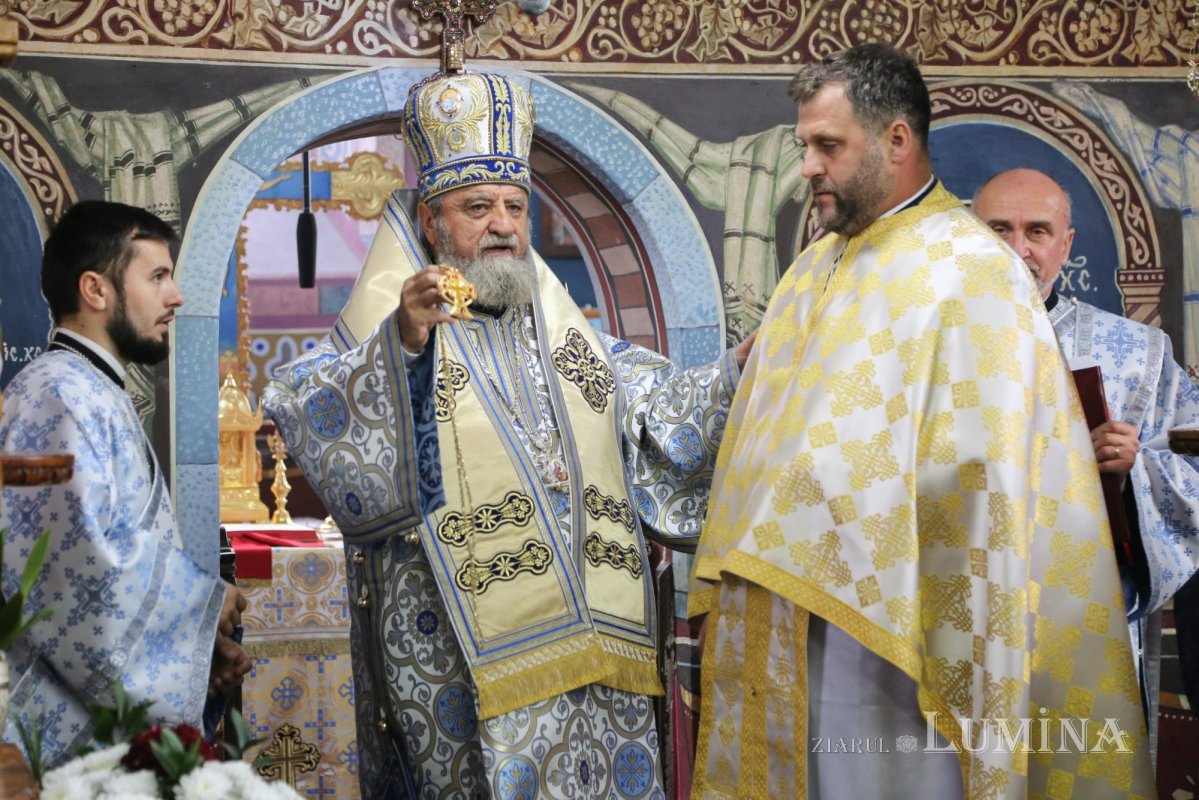 Sărbătoare la Viştea de Sus, judeţul Braşov 193430