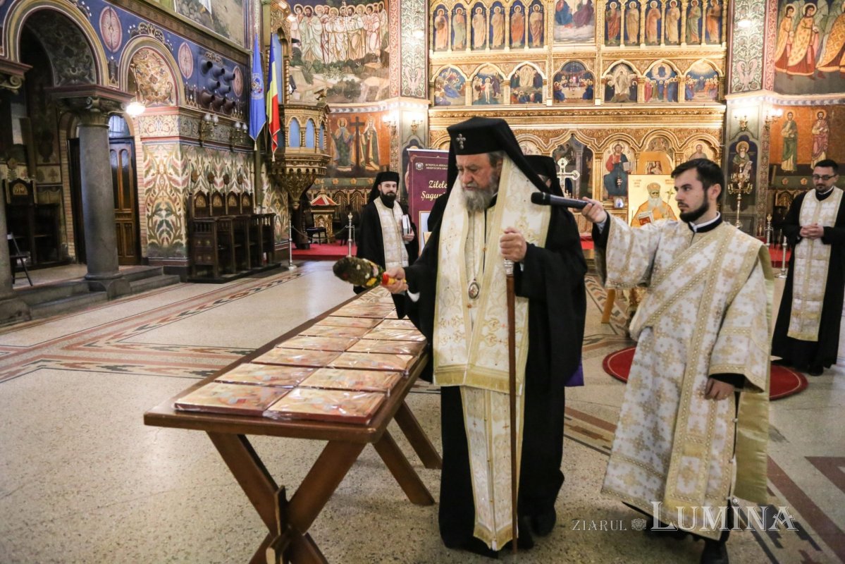 Zilele şaguniene 2021: icoane ale Sfântului Andrei Şaguna, oferite tuturor bisericilor din Arhiepiscopia Sibiului 193470