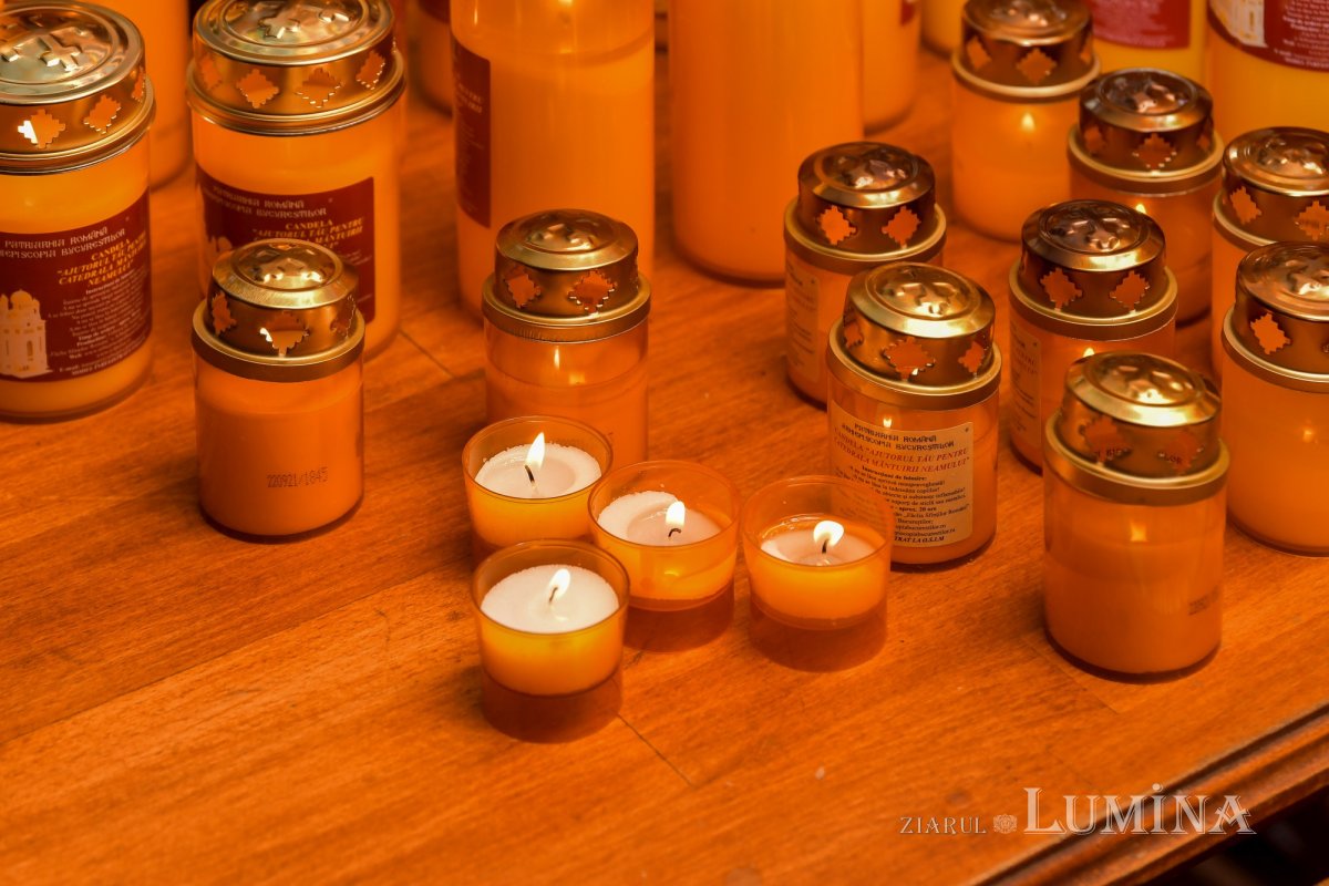 Sfântul Antonie de la Iezerul Vâlcii sărbătorit la biserica sa din Capitală 193537