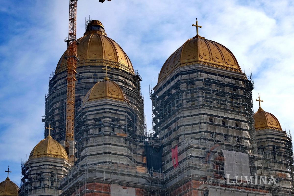 Şantierul Catedralei Naționale la trei ani de la sfințirea Altarului 193677