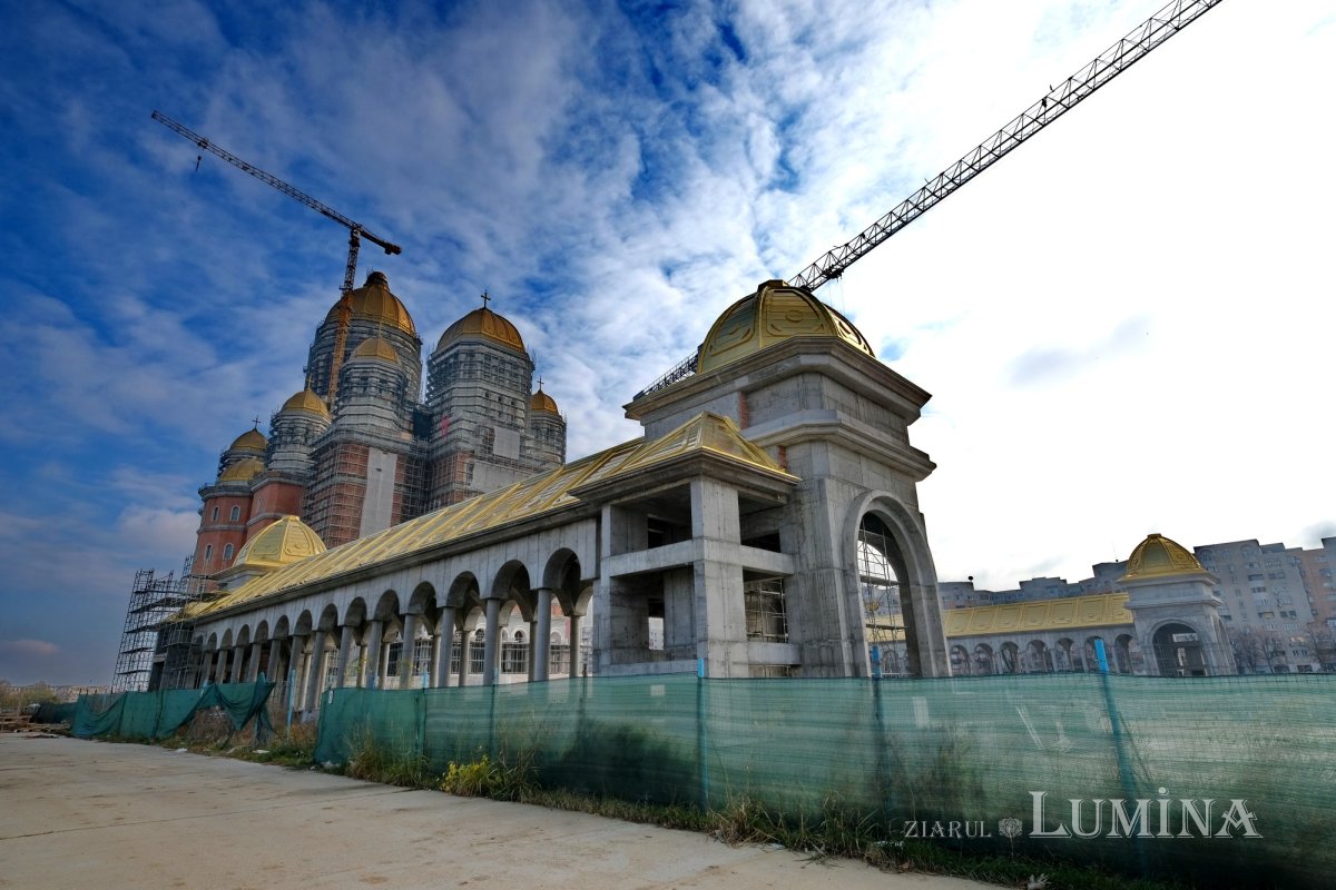 Şantierul Catedralei Naționale la trei ani de la sfințirea Altarului 193679