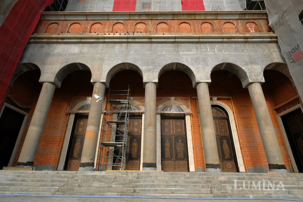 Şantierul Catedralei Naționale la trei ani de la sfințirea Altarului 193689