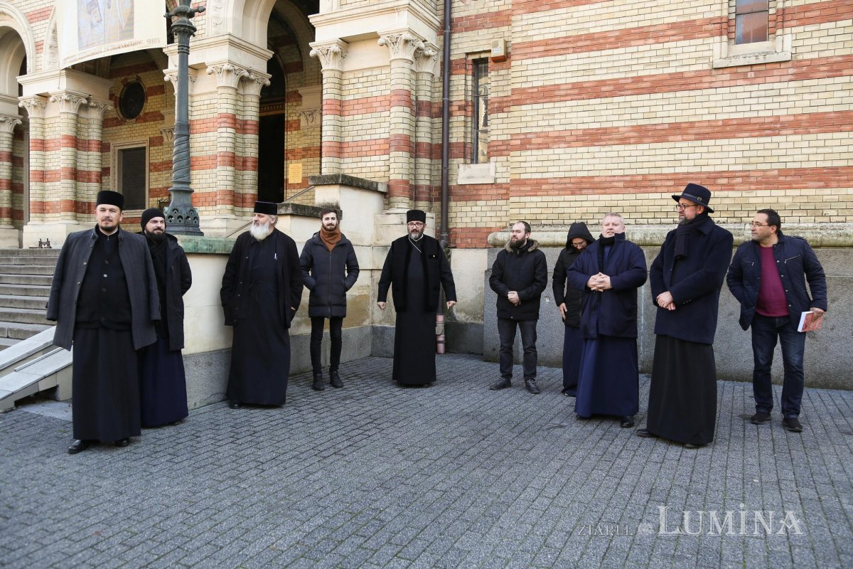 Zilele Şaguniene 2021: expoziţie fotografică la 10 ani de la proclamarea canonizării Sfântului Ierarh Andrei Şaguna 193668