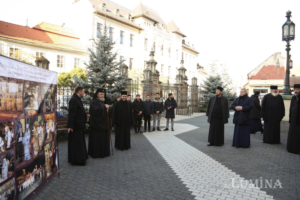 Zilele Şaguniene 2021: expoziţie fotografică la 10 ani de la proclamarea canonizării Sfântului Ierarh Andrei Şaguna 193670