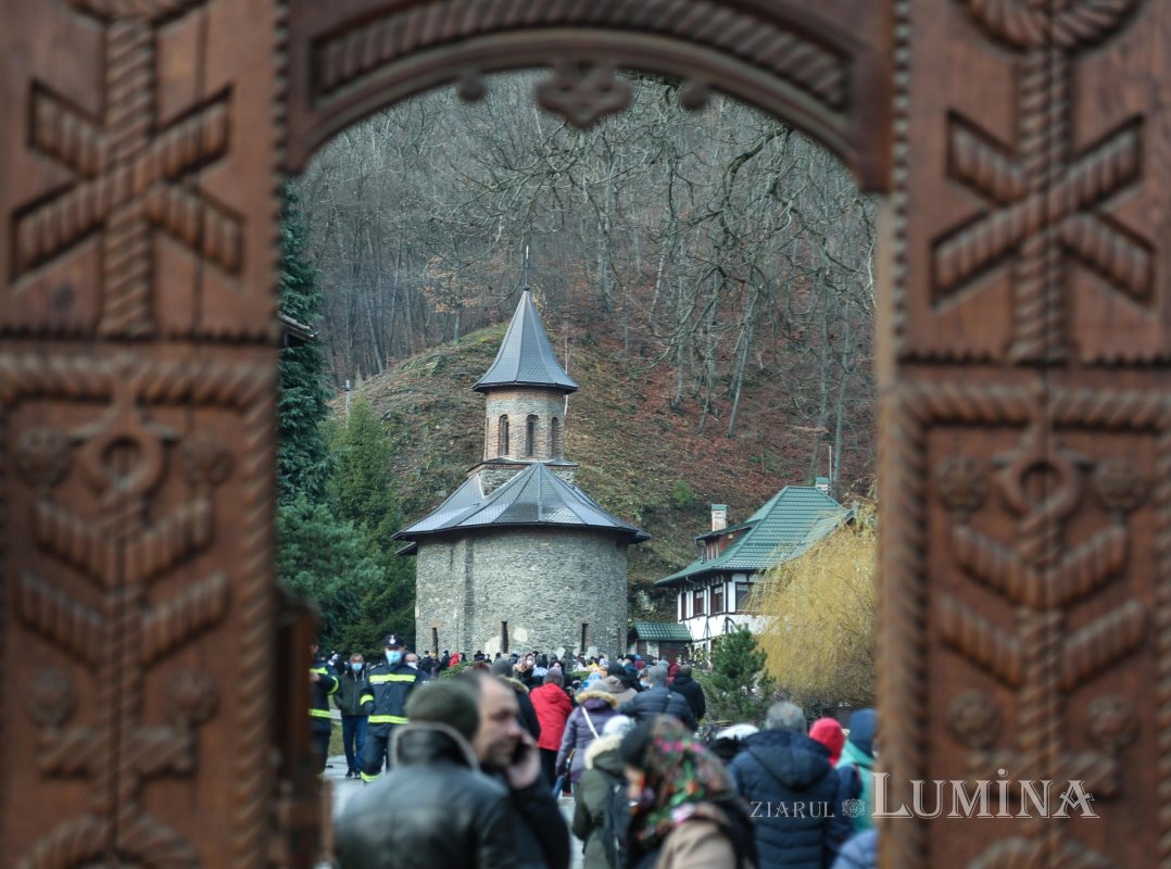Părintele Arsenie Boca, pomenit la Mănăstirea Prislop 194169
