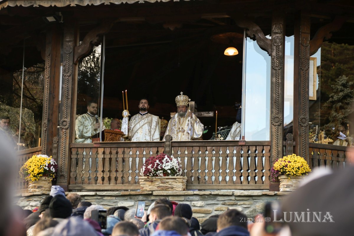 Părintele Arsenie Boca, pomenit la Mănăstirea Prislop 194181
