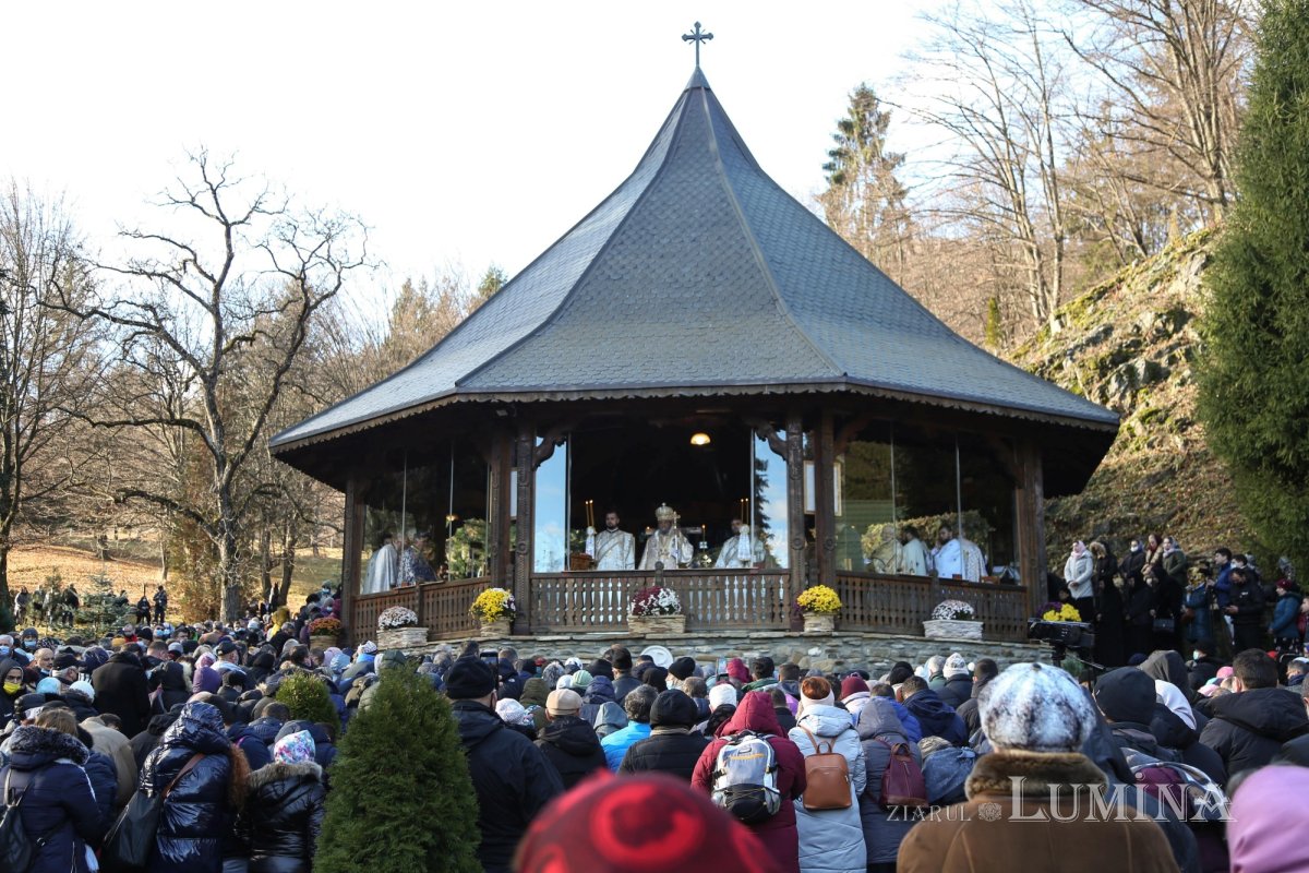Părintele Arsenie Boca, pomenit la Mănăstirea Prislop 194182