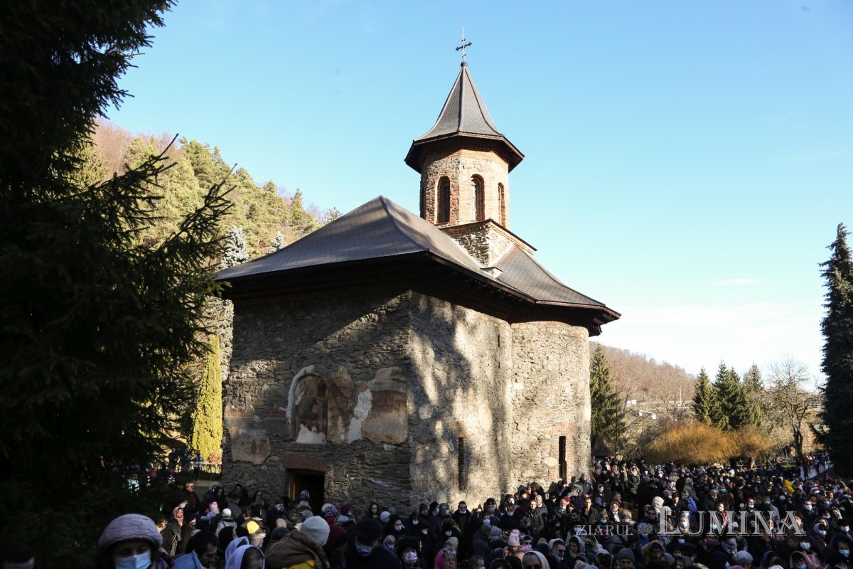 Părintele Arsenie Boca, pomenit la Mănăstirea Prislop 194204