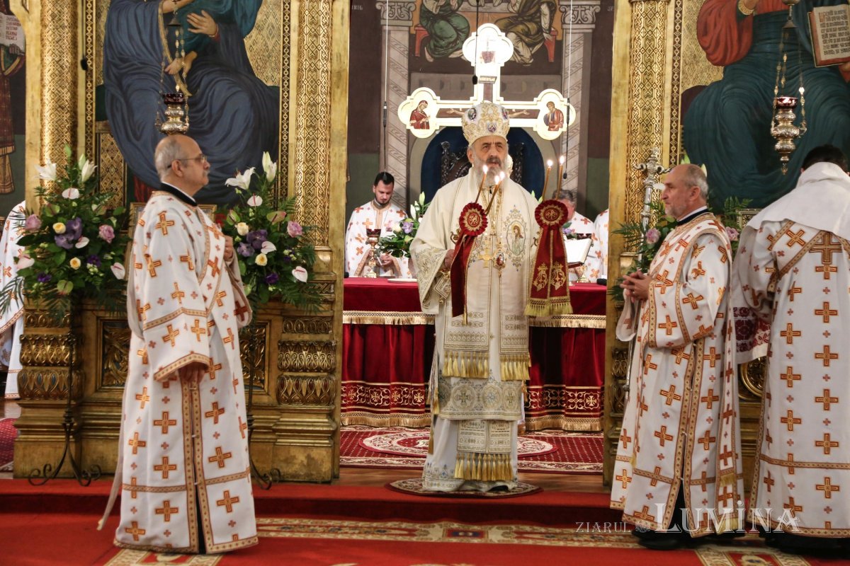 Al zecelea hram al Sfântului Andrei Şaguna la Sibiu 194466