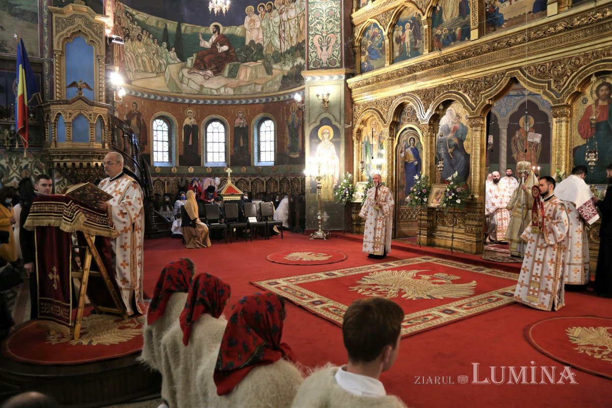 Al zecelea hram al Sfântului Andrei Şaguna la Sibiu 194472