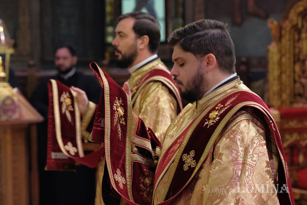 Episcopul Spaniei şi Portugaliei la Catedrala Patriarhală 194423