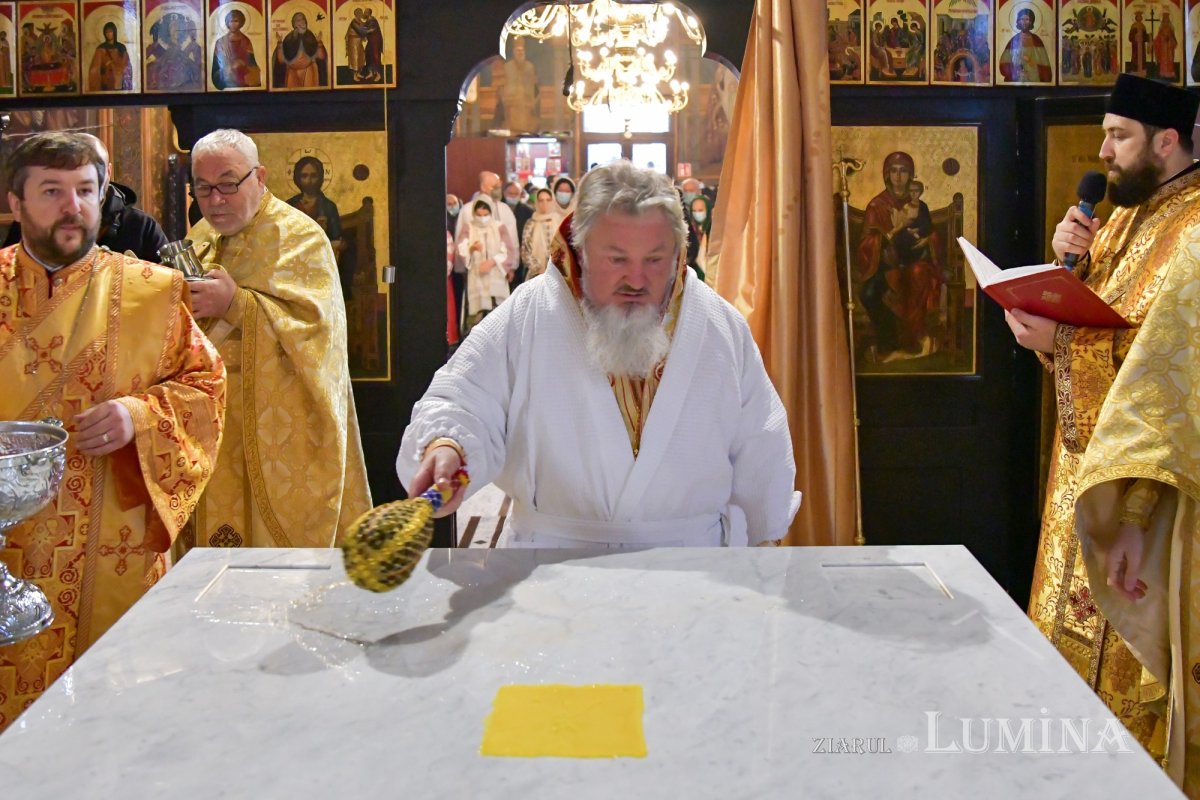 Înnoirea și sfințirea Bisericii „Sfântul Apostol Andrei”-Chitila 194654