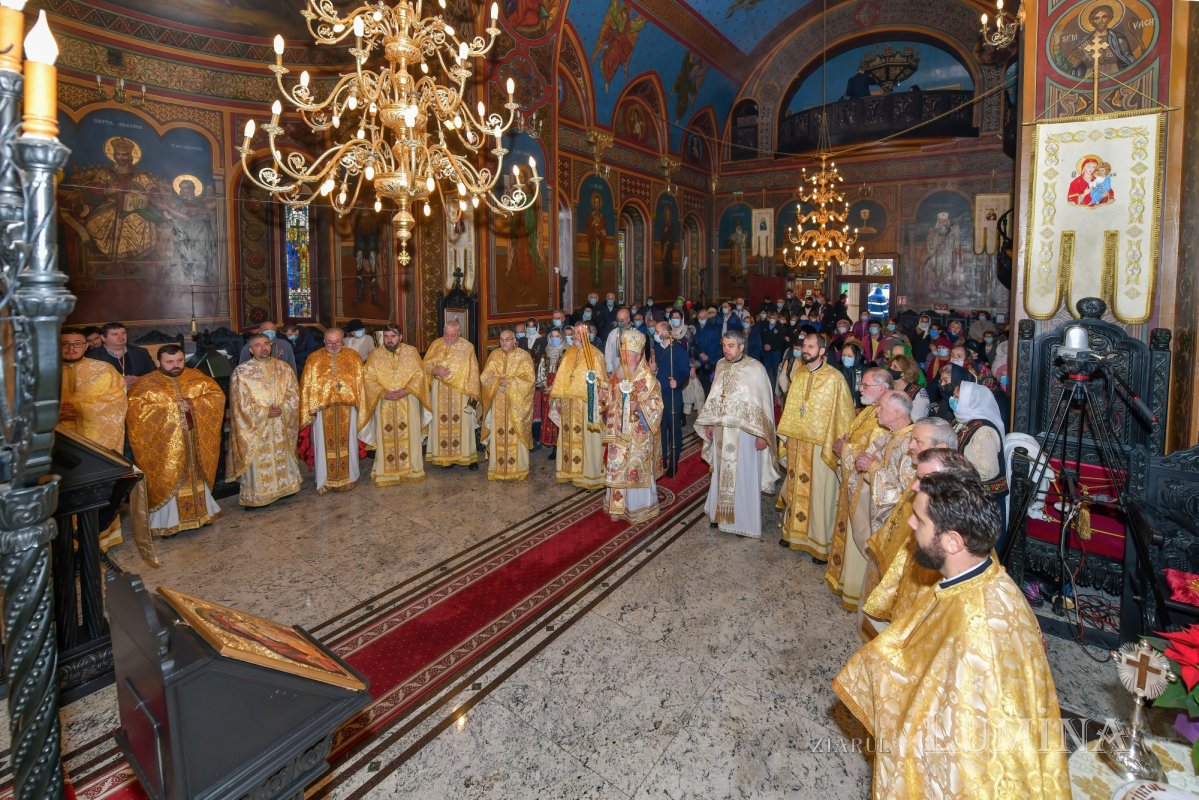 Înnoirea și sfințirea Bisericii „Sfântul Apostol Andrei”-Chitila 194671