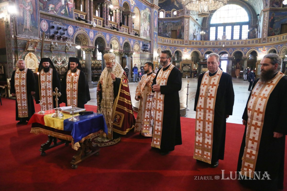 Ceremonii şi Te Deum de Ziua Naţională la Sibiu 194786