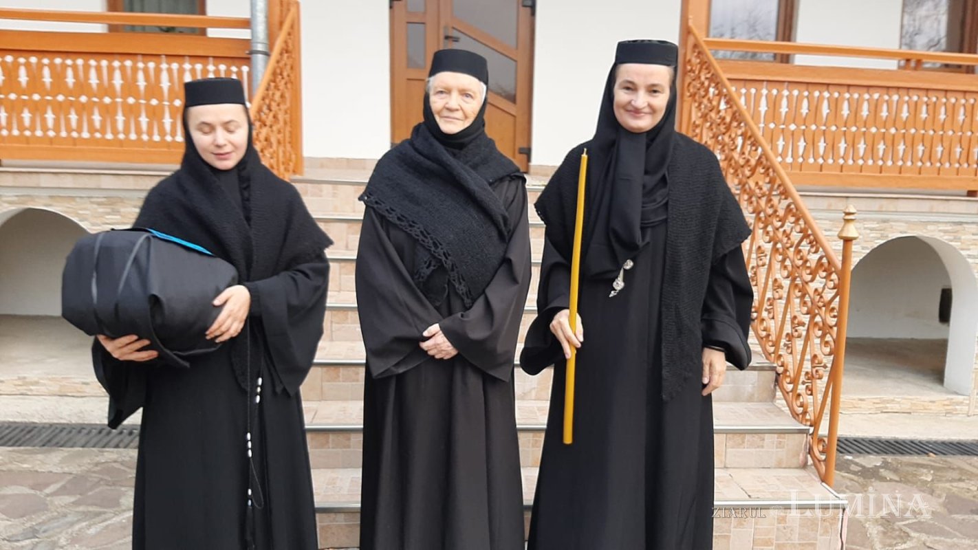 Sora Françoise Détouche, călugărită la Mănăstirea Văratic  195039