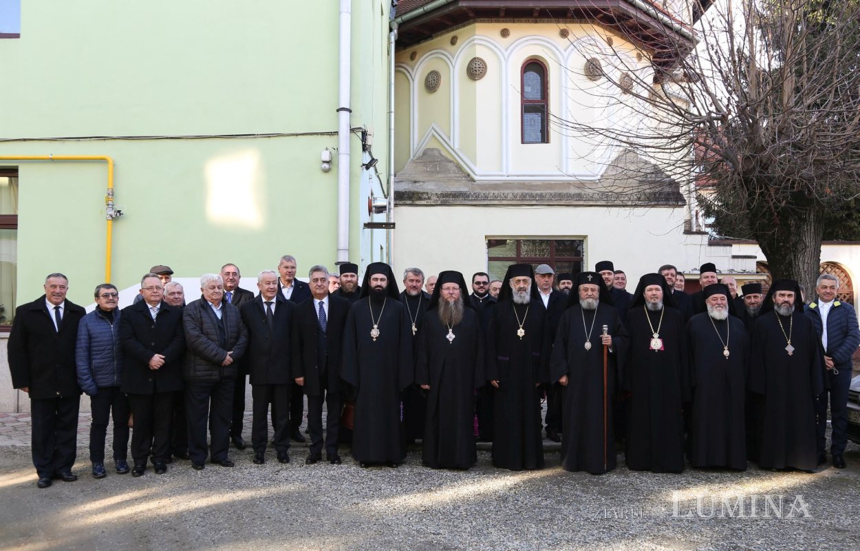Doi candidaţi desemnați pentru scaunul Episcopiei Devei şi Hunedoarei 195219