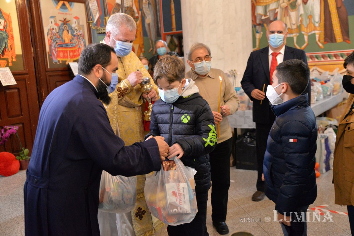 Daruri pentru copii și refugiați de la Parohia Iancu Vechi-Mătăsari 195276