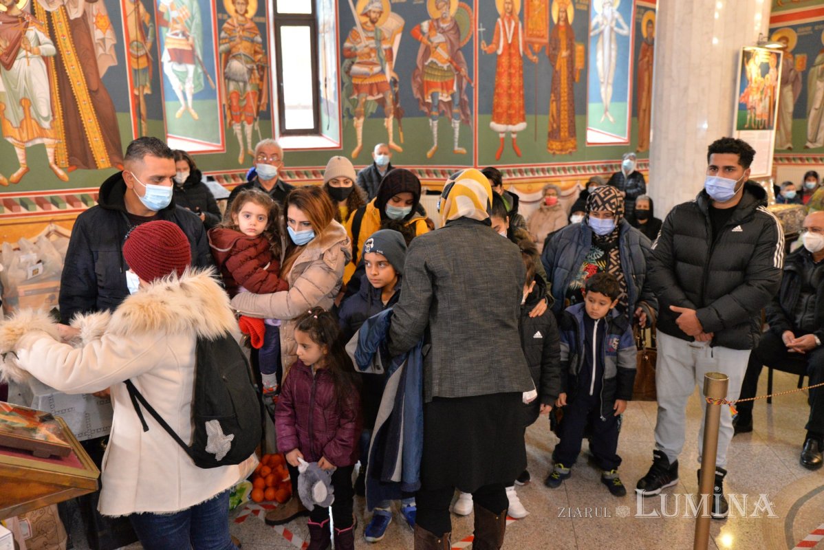 Daruri pentru copii și refugiați de la Parohia Iancu Vechi-Mătăsari 195280