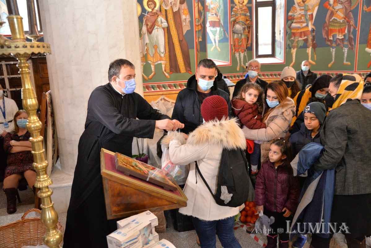 Daruri pentru copii și refugiați de la Parohia Iancu Vechi-Mătăsari 195281
