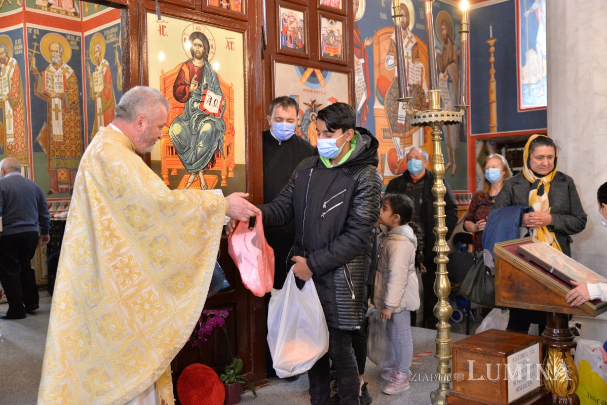 Daruri pentru copii și refugiați de la Parohia Iancu Vechi-Mătăsari 195287