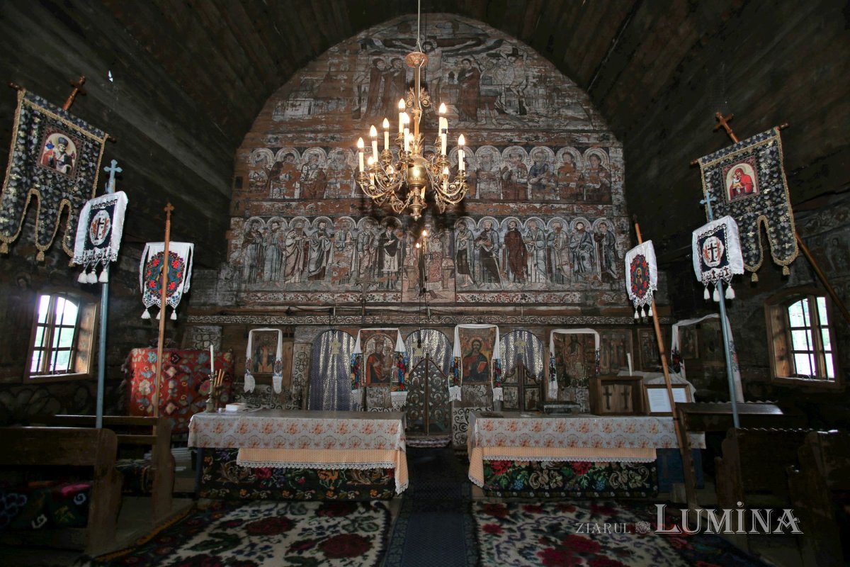 Catedrala din lemn închinată Sfântului Nicolae în Maramureşul istoric 195368