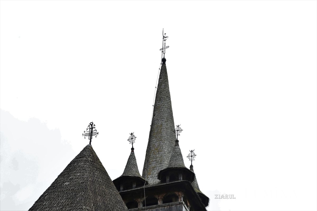 Catedrala din lemn închinată Sfântului Nicolae în Maramureşul istoric 195374