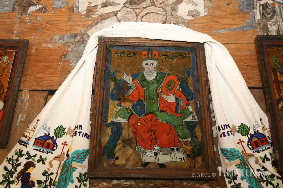 Catedrala din lemn închinată Sfântului Nicolae în Maramureşul istoric 195400