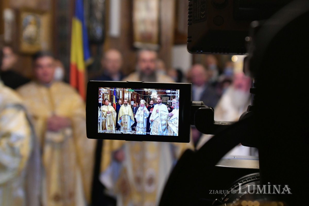 Moment aniversar la o biserică ilfoveană istorică 195445