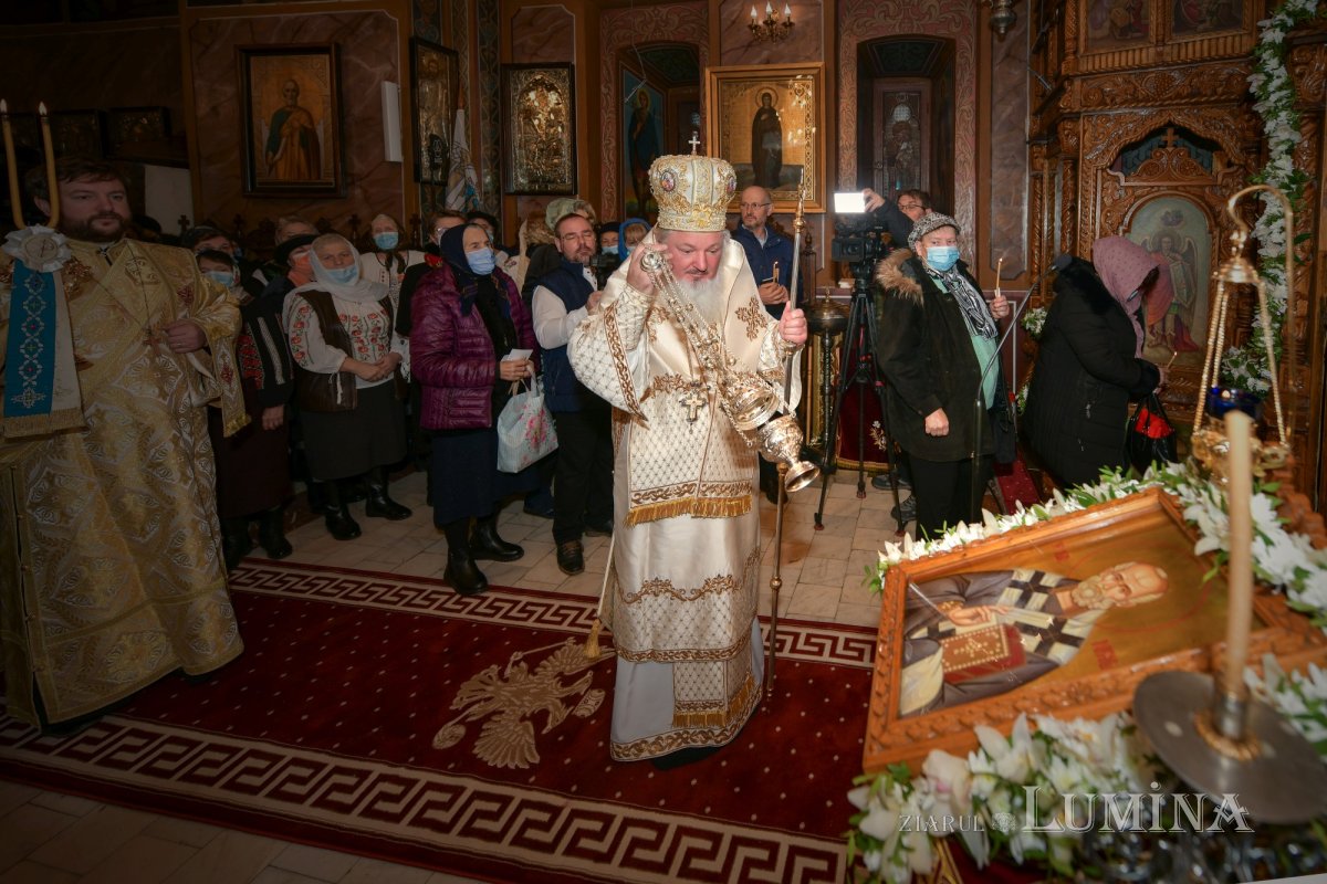 Moment aniversar la o biserică ilfoveană istorică 195452