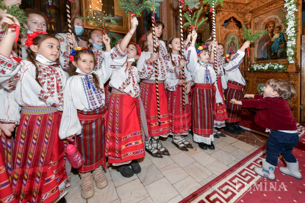 Moment aniversar la o biserică ilfoveană istorică 195467