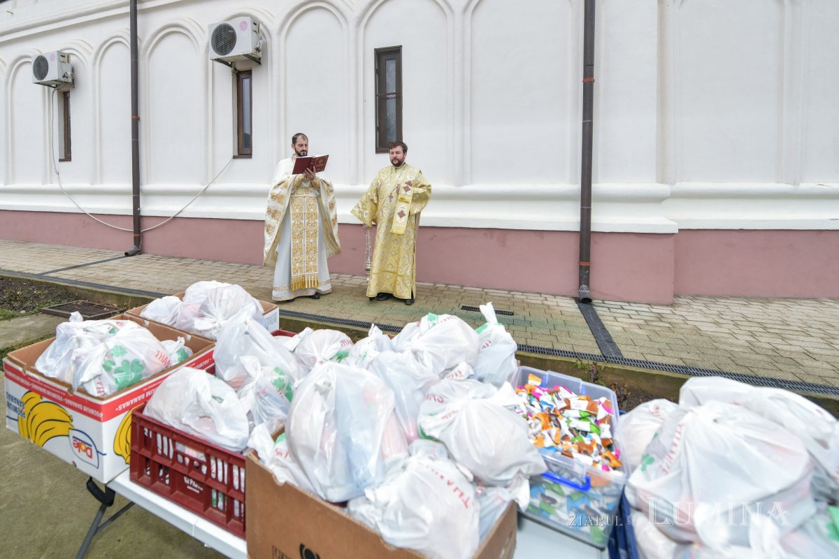 Moment aniversar la o biserică ilfoveană istorică 195470