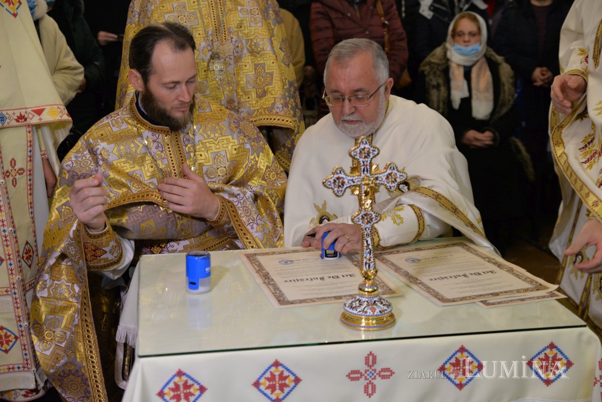 O parohie din Capitală s-a înfrățit cu o comunitate din Republica Moldova 195705