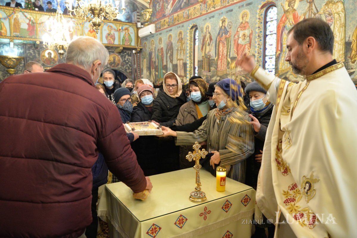 O parohie din Capitală s-a înfrățit cu o comunitate din Republica Moldova 195711