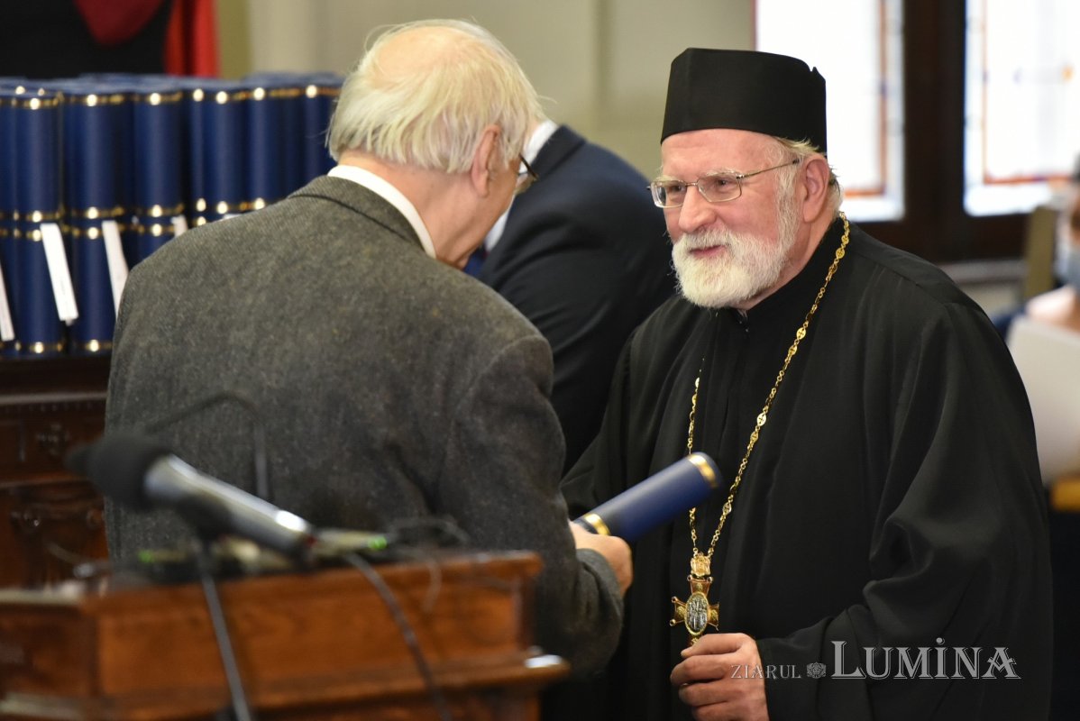 Premiul Academiei Române pentru lucrarea „Valori ale ortodoxiei românești. Mănăstirea Căldărușani” 195836