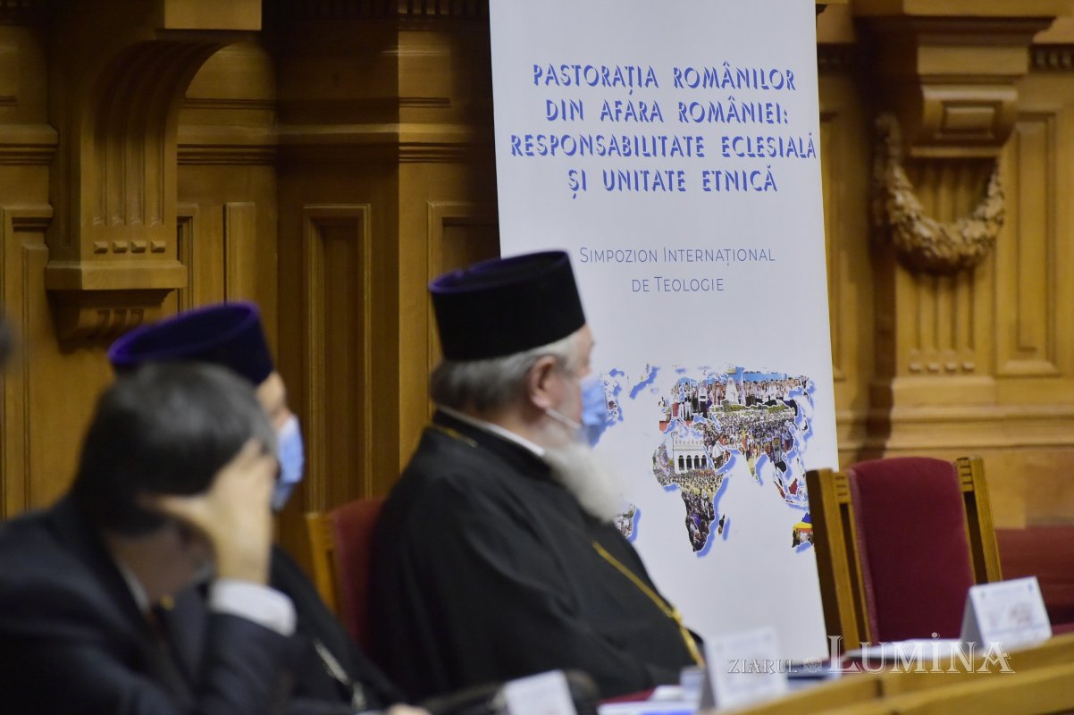 Simpozion dedicat pastorației românilor din diasporă la Palatul Patriarhiei 195905